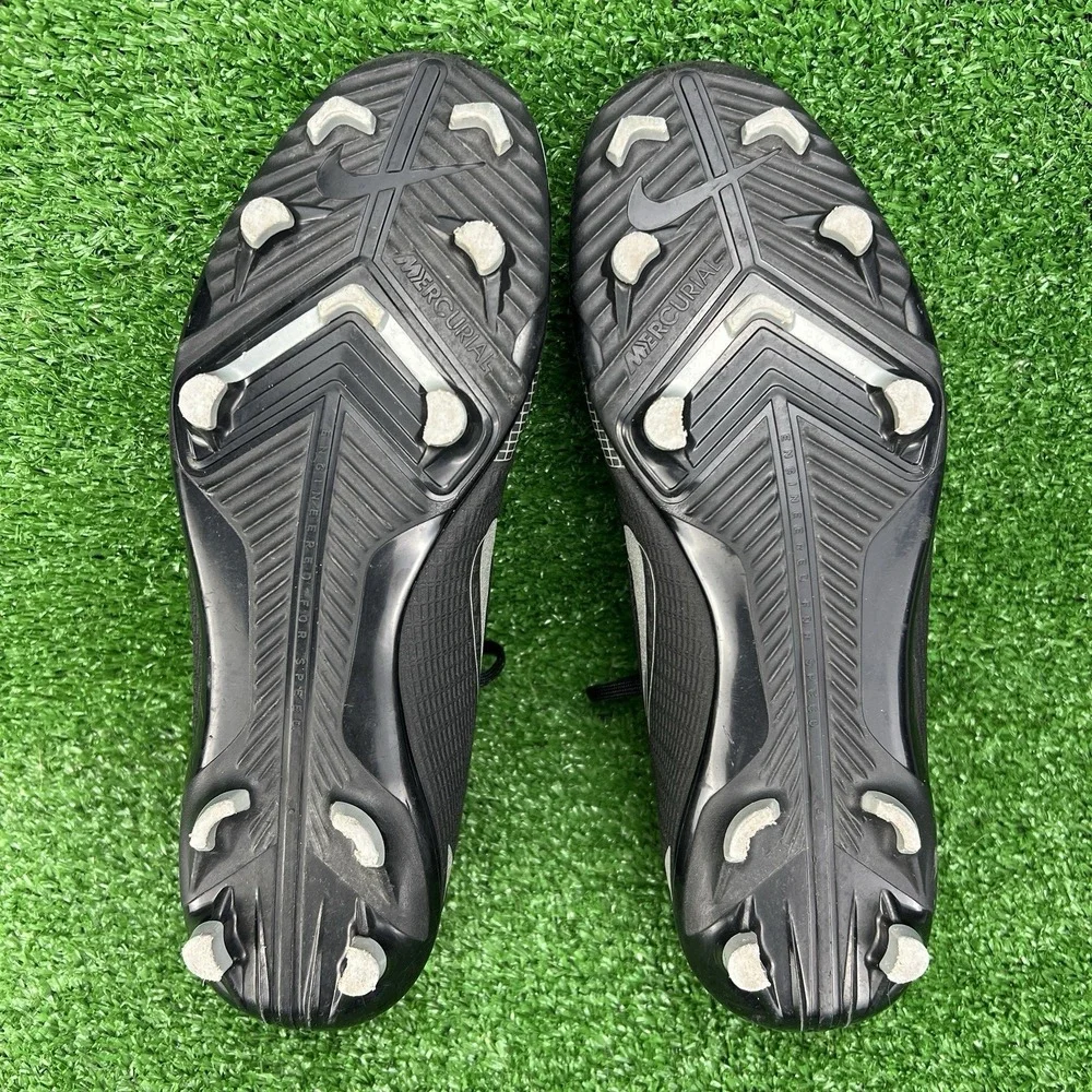 Nike Superfly 8 Club FG/MG Men's 9 Soccer Cleats CV0852 004 Black Iron Grey Boot